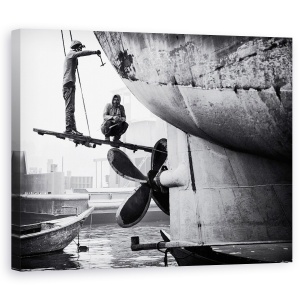 Tablou canvas - Santierul Naval Dacca, Documentar, Alb-Negru, Elice, Vapor, Constructie, 60 x 75 cm