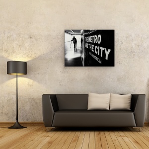 Tablou canvas - Viata in Miscare, Strada, Metro, Oras, Bata, Trestie de Zahar, Barbat, 60 x 80 cm - Img 2
