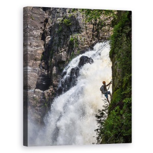 Tablou canvas - Alpinism, Cascada, Alpinist, Ascensiune, 60 x 75 cm