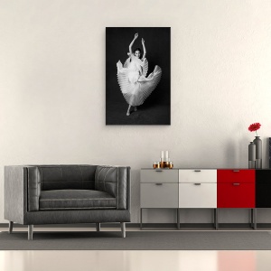 Tablou canvas - Lacul Lebedelor, Portret, Lacul Lebedelor, Inger, Rochie, Moda, Alb-Negru, 80 x 120 cm - Img 2