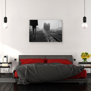 Tablou canvas - Pasageri De Noiembrie, Tren, Cale Ferata, Piese, Alb-Negru, 60 x 90 cm - Img 3