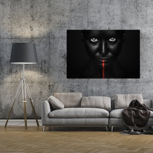 Tablou canvas portret cu dungi roșii pe fundal alb-negru 80x120 cm