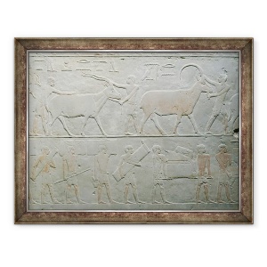 Tablou inramat - Egyptian 5th Dynasty - Servitori care conduc un oryx si o antilopa si altii care transporta bagaje, de la Mastaba Akhethotep, Saqqara, Vechiul Regat, 60 x 80 cm