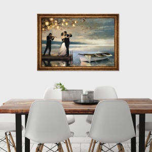 Tablou Inramat - Pereche, Iubire, Romantic, Muzician, Barca, Lumini, Lac, Rama Auriu, 60 x 90 cm - Img 2