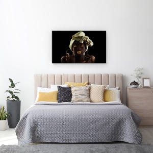 Tablou Canvas - Aur Pe Negru, Machiaj, Femeie, Cercei, 50 x 80 cm - Img 3