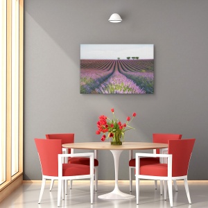 Tablou decorativ lavanda pe canvas cu peisaj floral violet.