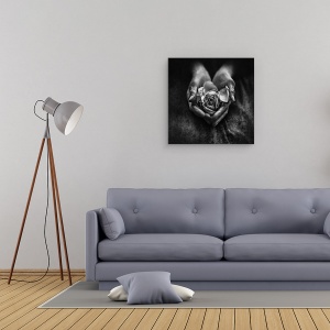 Tablou canvas - Ingrijirea Mainilor, Trandafir, Floare, Alb-Negru, 60 x 60 cm - Img 2