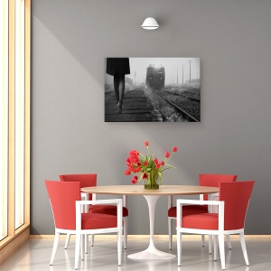 Tablou canvas - Pasageri De Noiembrie, Tren, Cale Ferata, Piese, Alb-Negru, 60 x 90 cm - Img 4