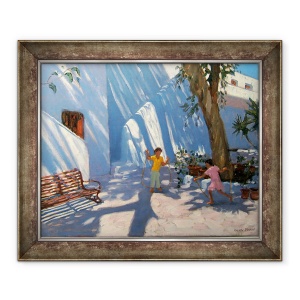 Tablou inramat - Andrew Macara - Doua fete sarind peste, 70 x 85 cm