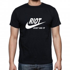 Тениска "Riot"