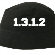Шапка идиотка "1.3.1.2."