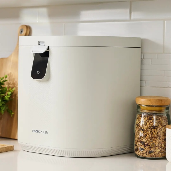 Aparat de reciclare a resturilor alimentare FoodCycler Eco 5, fără miros, 5 l, ciclu 4-9 ore, alb - Img 2