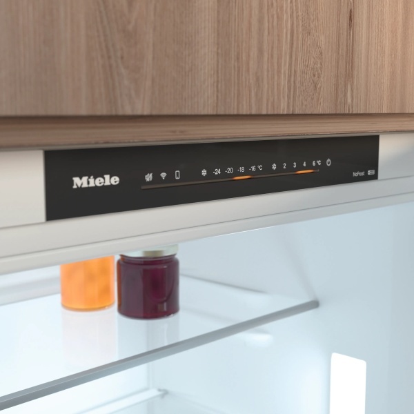 Combină frigorifică incorporabilă Miele KFN 7913 E înălțime nișă 194 cm - corp 75 cm - Img 5