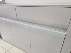 Comoda Bodena, 3 Usi 2 Sertare, Casmir/Alb