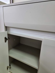 Comoda Bodena, 3 Usi 2 Sertare, Casmir/Alb
