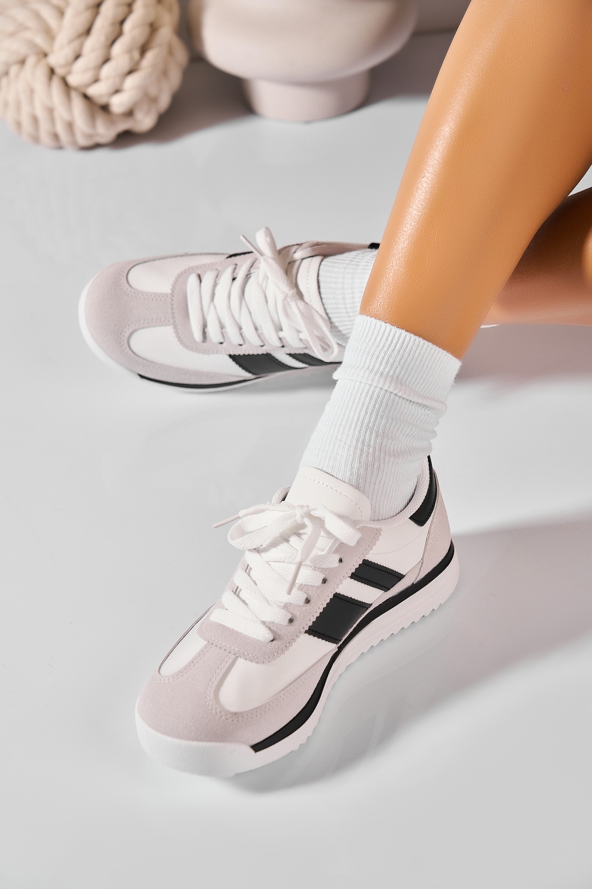 Adidași de damă Piele Ecologica Alb Kinzi - 2 | YEO