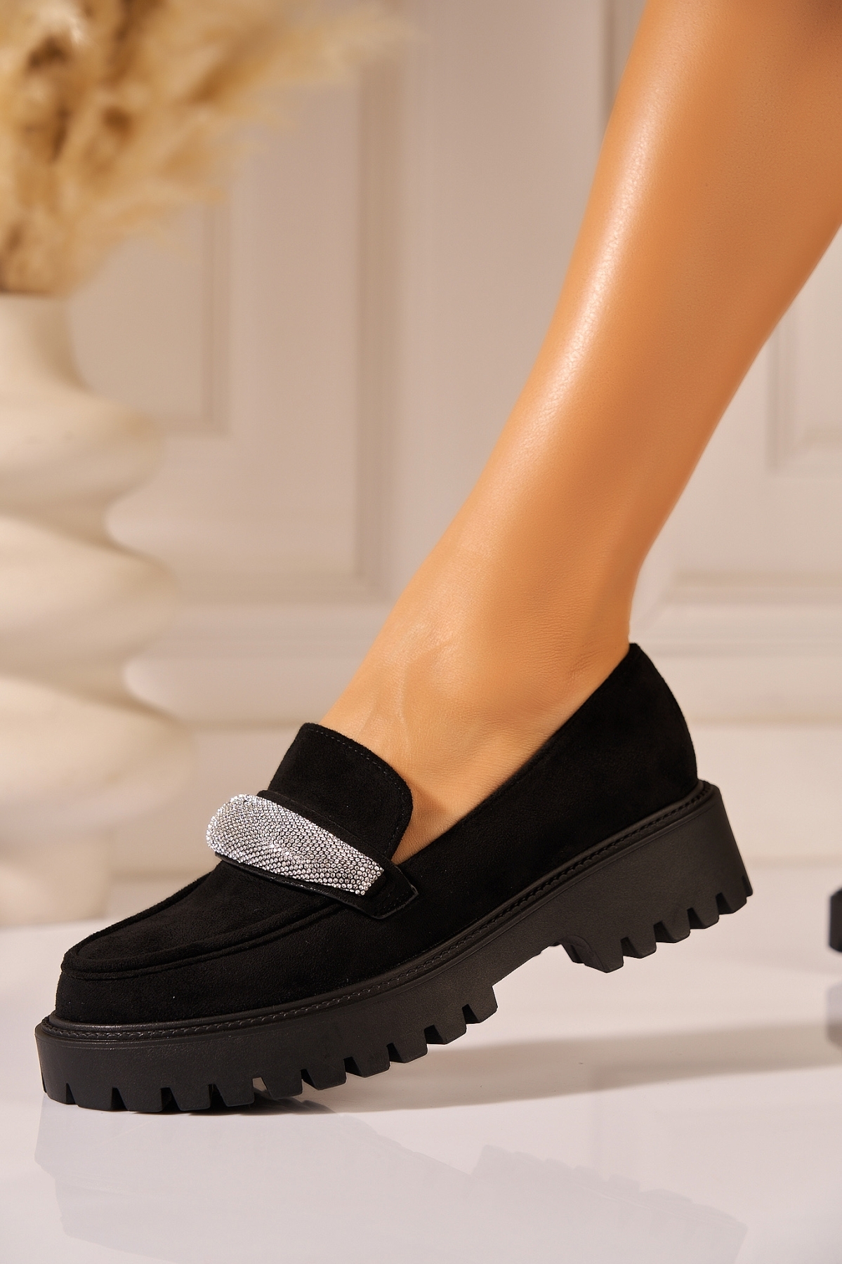 Pantofi dama casual Negri din Piele Ecologica Intoarsa Namiya