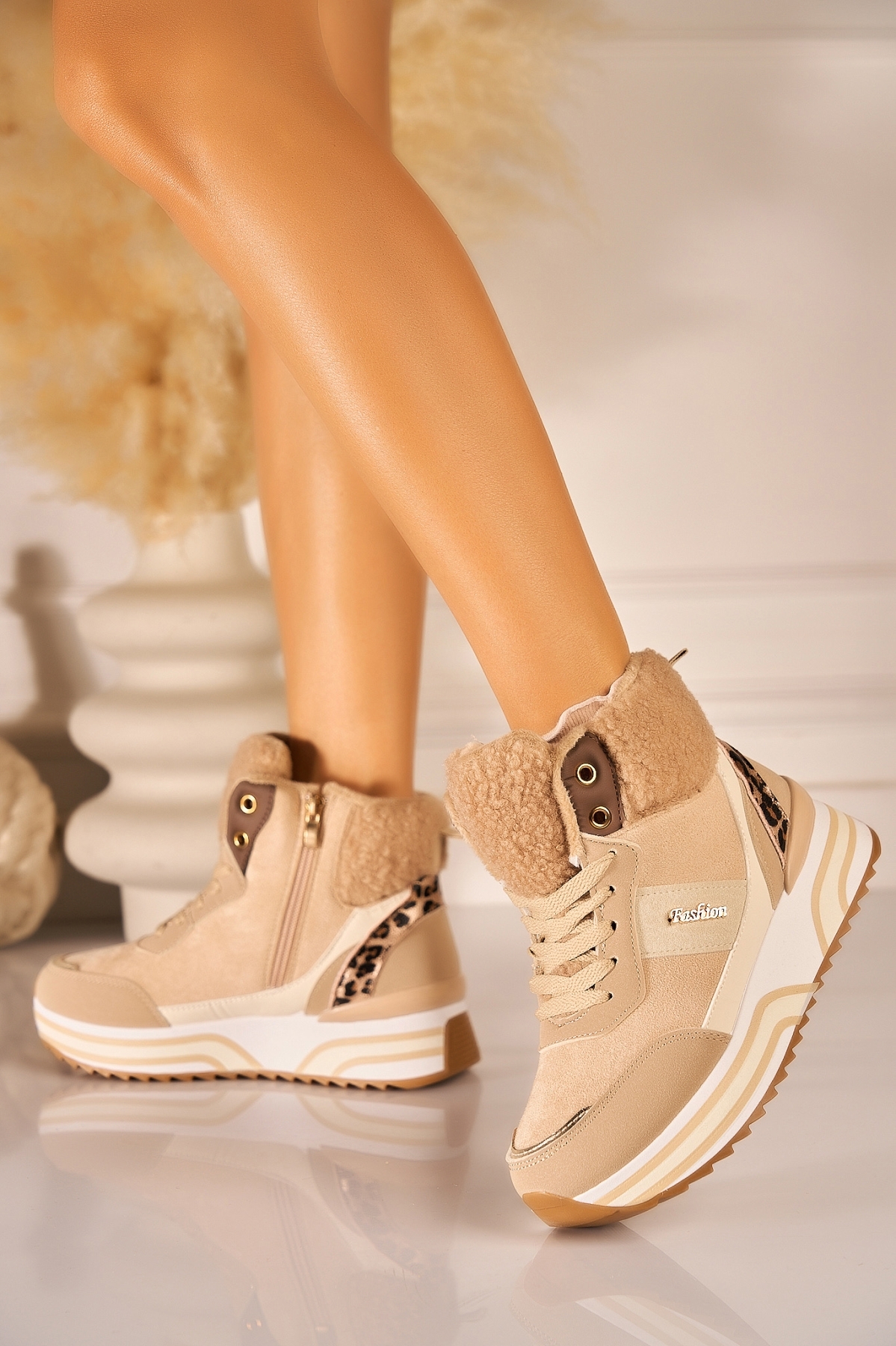 Ghete Dama Imblanite Kaki din Piele Ecologica Intoarsa Savys - 1 | YEO