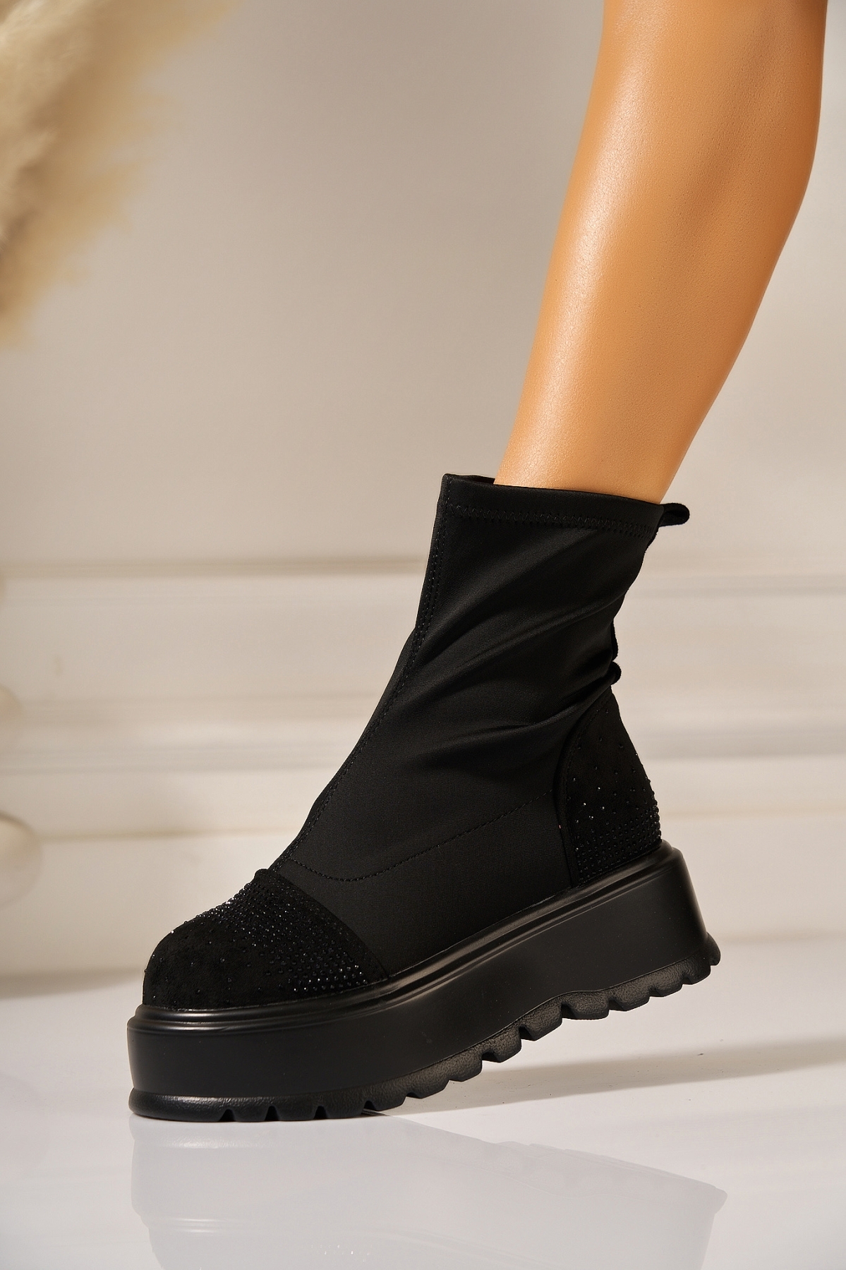Ghete dama cu platforma Negre din Textil Varsha