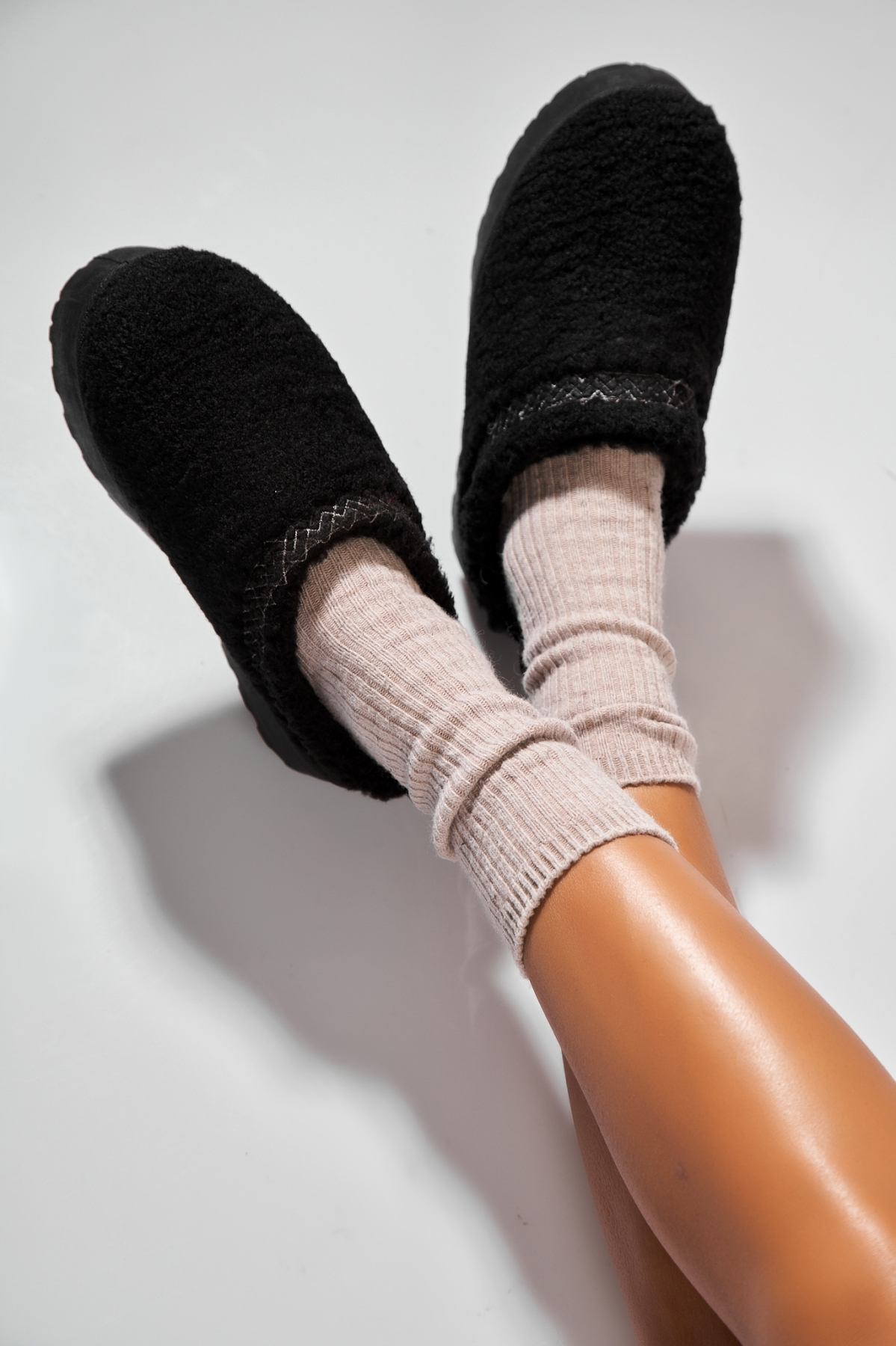 Papuci Îmblăniți Textil Negri Ariadna - 2 | YEO