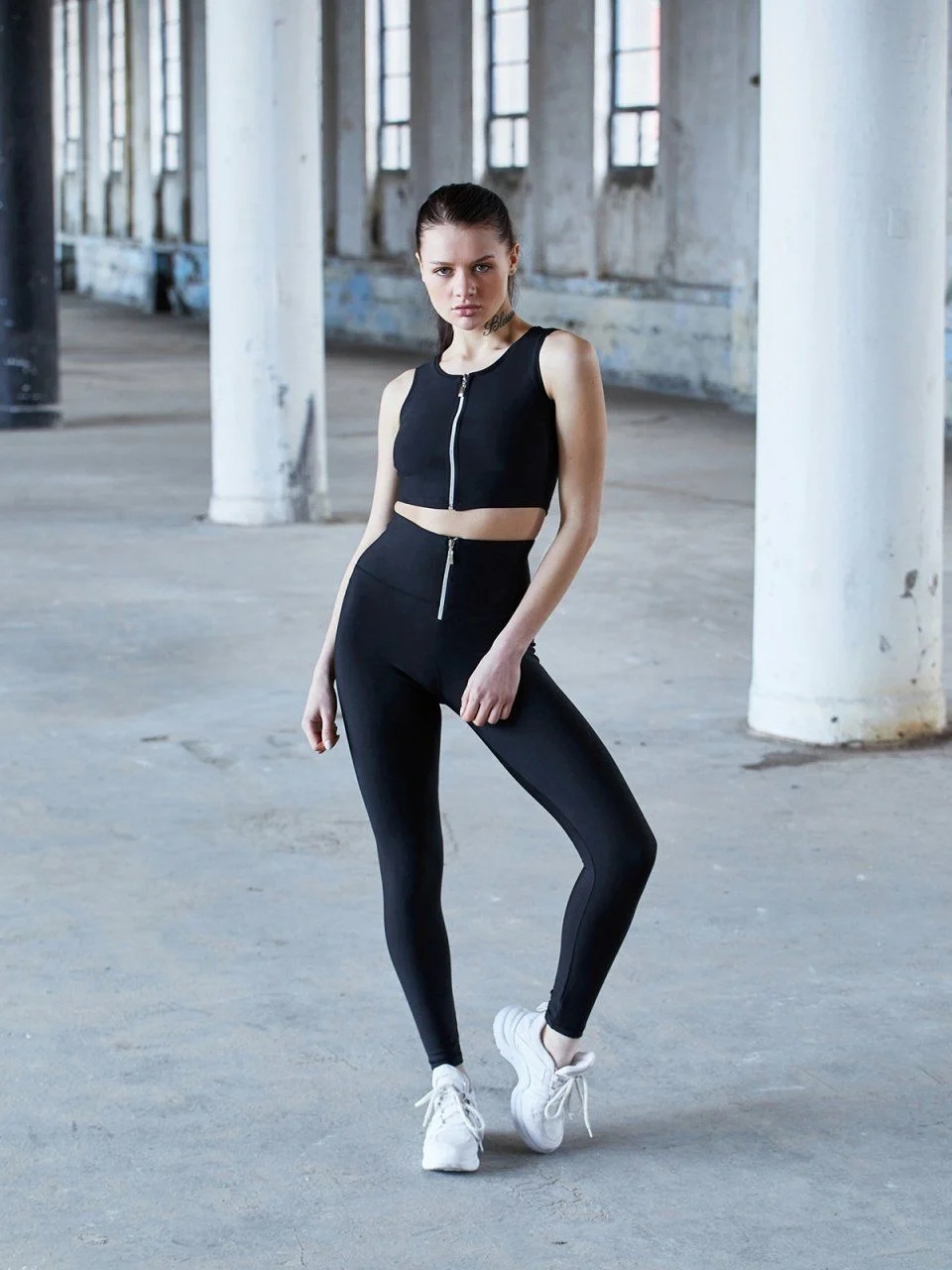 Top Negru Julianna - 2 | YEO