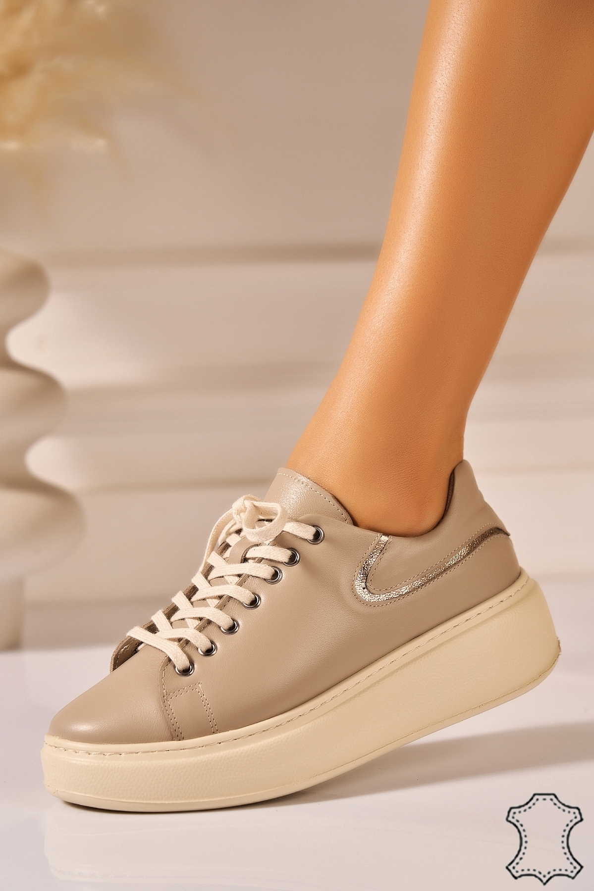 Adidasi Piele Naturala Kaki Auryn
