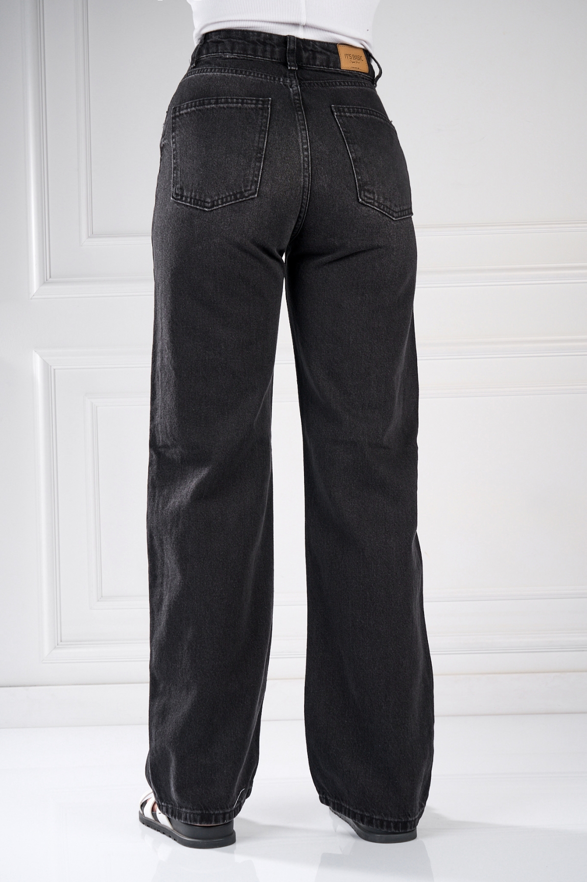 Blugi Regular Fit Negri Shanti - 1 | YEO