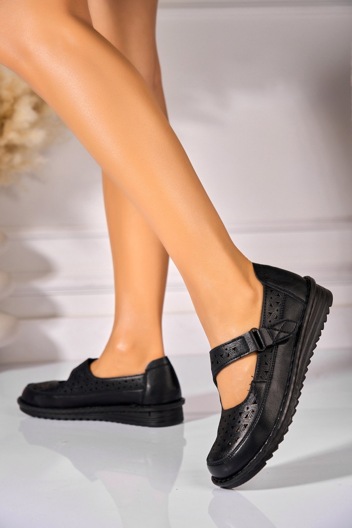 Pantofi dama casual Negri din Piele Ecologica Shaney