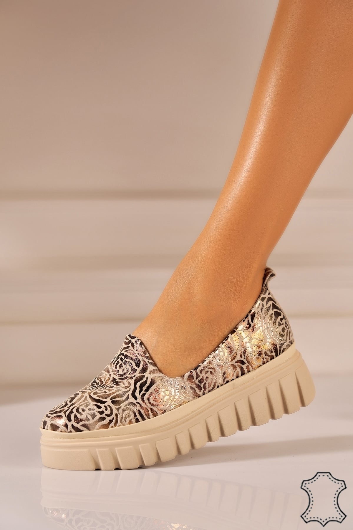 Mocasini dama Piele Naturala Auriu Svaya