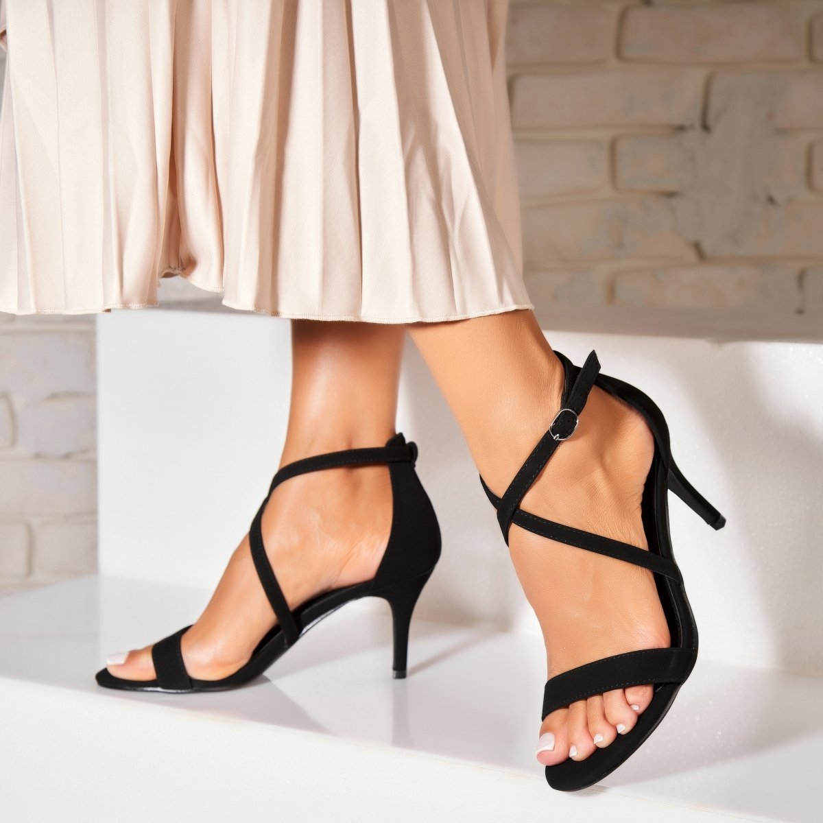 Sandale Elegante din Piele Ecologica Intoarsa dama Negre Mylan2