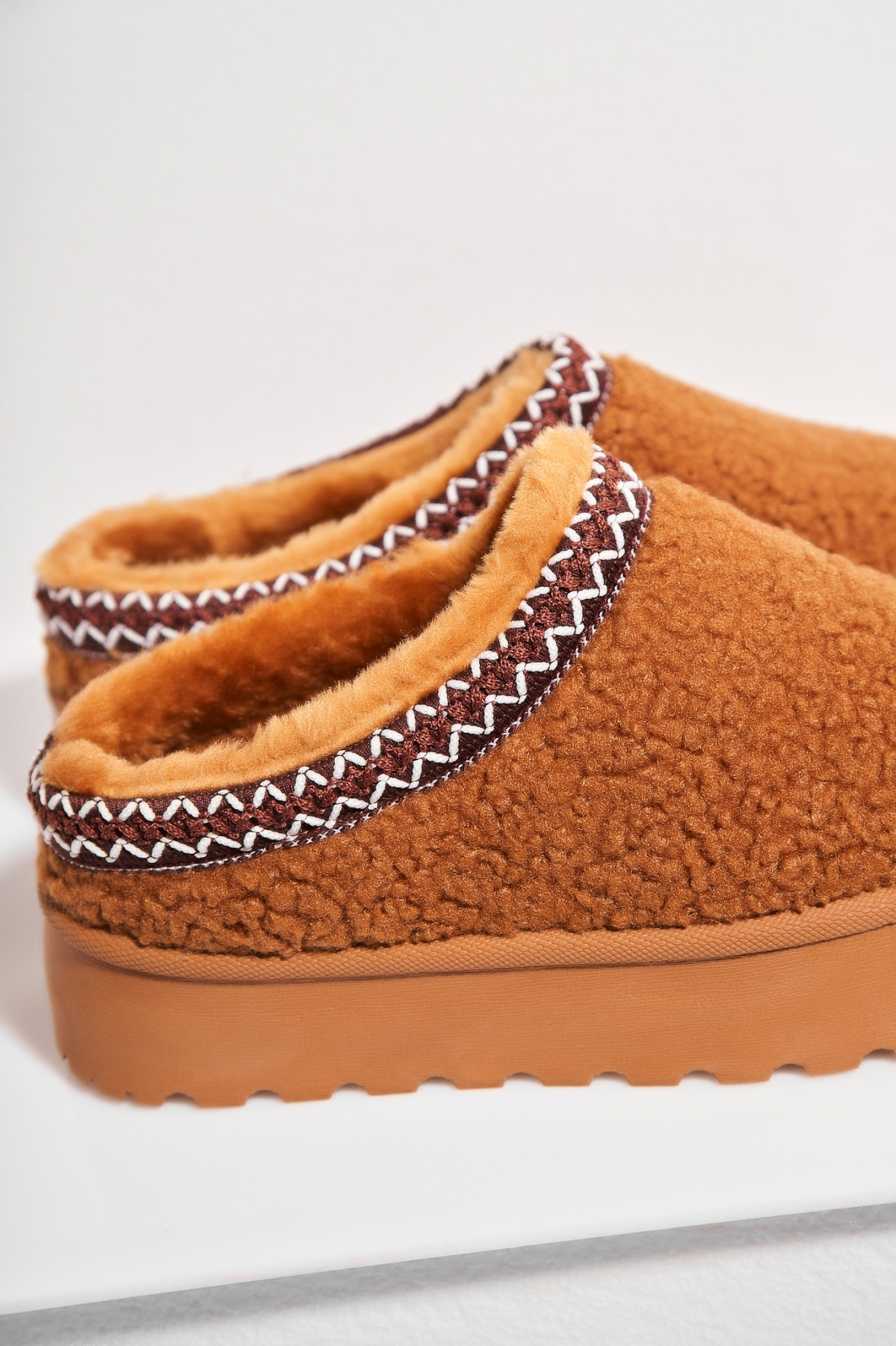 Papuci Îmblăniți Textil Camel Tenara - 1 | YEO
