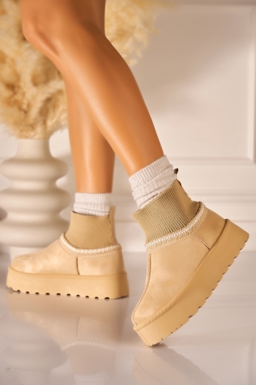 Cizme Dama Imblanite Bej din Piele Ecologica Intoarsa Nandira