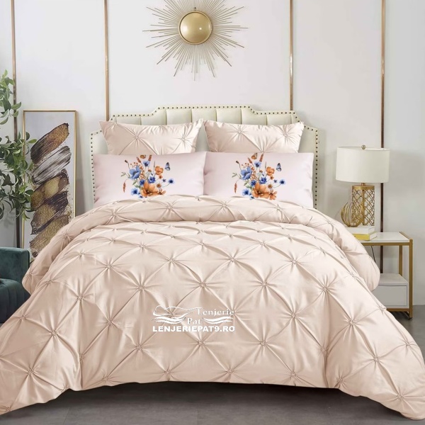 Lenjerie Pat 180x200 Finetat cu Elastic – 6 Piese – Bej Deschis cu Pliuri Capitonate
