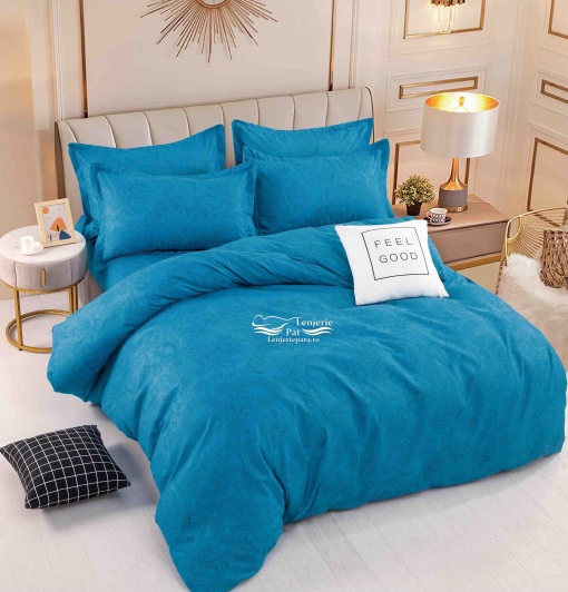Lenjerie de Pat Albastră cu Flori – 6 Piese Bumbac Finet Premium, Cearșaf cu Elastic 230x250 cm, Husă cu Fermoar, Fețe Pernă 70x70 și 55x80 cm