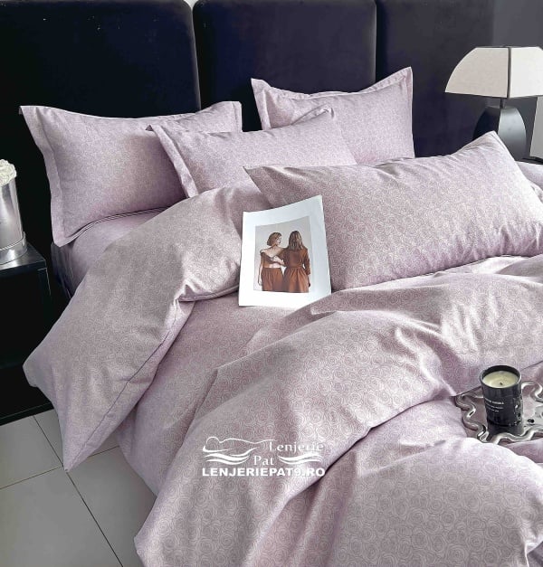 Lenjerie Pat 6 Piese, Finet Roz Pastel Floral, cu Cearșaf Elastic 232x250 cm, pentru Saltea 180x200 cm