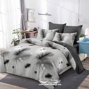 Lenjerie Pat 2 Persoane, Finet Gri cu Pene și Inimioare, 6 Piese, cu Elastic - Img 1