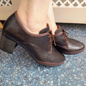 Pantofi dama din piele naturala 224 maro
