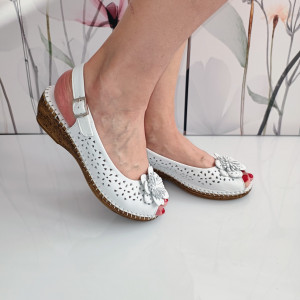 SANDALE CONFORT DIN PIELE NATURALA 772 ALB - Img 2