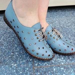 Pantofi dama din piele naturala albastru 610