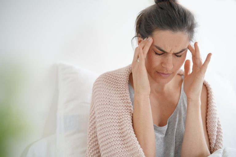 ULEIURI ESENTIALE DOTERRA PENTRU DURERI DE CAP SI MIGRENE