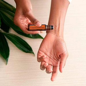 Ulei Esential touch doTERRA frankincense 10ml
