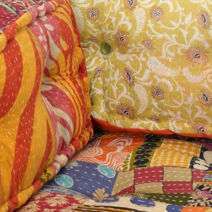 Pernă fotoliu puf, model petice, material textil - Img 3