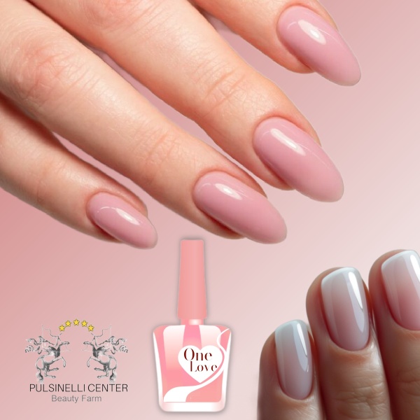 4 MANICURE CON SEMIPERMANENTE A LUNGA DURATA