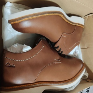 Clarks, Pantofi derby din piele cu varf rotund Atticus, Maro, 44, Resigilat, Grad A - Img 2