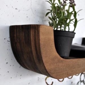 Suport chei perete 33x11x7 cm, lemn si metal, finisaj maro inchis cu detalii aurii, montaj rapid - Verificat A · Re-Bloom - Img 4