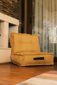 Taburet cu spatar 60x62x60 cm, forma patrata, tapiterie textil Soho, galben mustar - Verificat A · Re-Bloom - Img 2