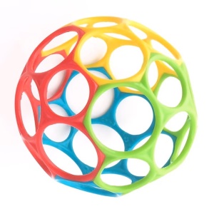 Oball Classic bila senzoriala 10 cm, 32 gauri prindere usoara, plastic moale fara BPA PVC latex, lavabila, 0 luni+, multicolor - Verificat A · Re-Bloom - Img 3