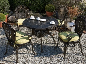 Produs Resigilat Masa de gradina Re-Bloom Sapri, aluminiu, 100x100x72 cm, 4 persoane, 150 kg, maro inchis - Verificat A - Img 2