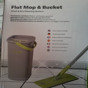 Set mop si galeata, EasyGleam, mop plat cu maner din otel inoxidabil, galeata inovatoare cu doua camere pentru utilizare umeda si uscata, 1 Rezerva, Resigilat, Grad A - Img 5