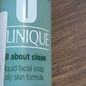 Sapun lichid facial Clinique, 200 ml, Resigilat, Grad A - Img 2
